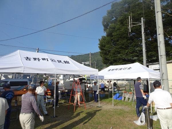 吉野町公民館様 かんたんてんと3(アルミフレーム)で設営した事例