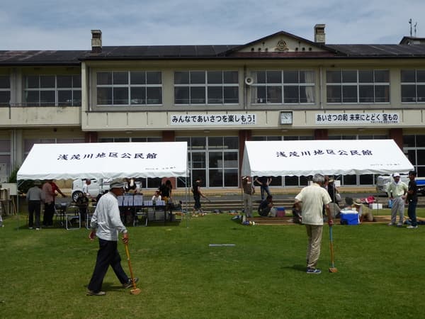 浅茂川地区公民館様 イベント集会テント(定番品)軒高200cmで設営した事例