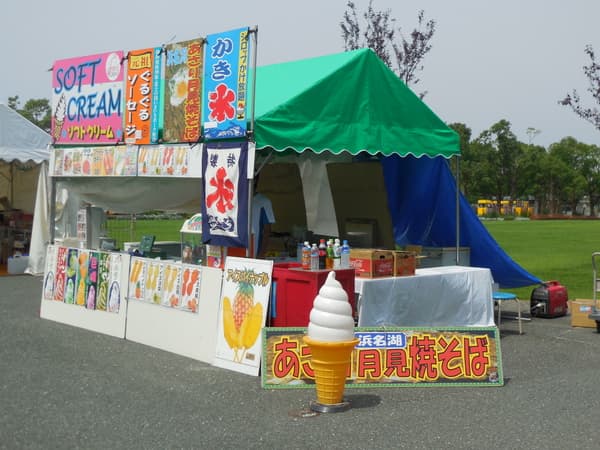 株式会社グリーンファーム様 組立らくらく キングテントで設営した事例