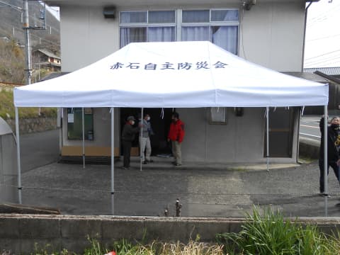赤石町内会様 かんたんてんと3(キングサイズ)で設営した事例
